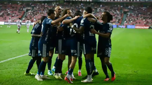 Fenerbahçe Samsun’da Kazandı, Derbi Öncesi Moral Buldu