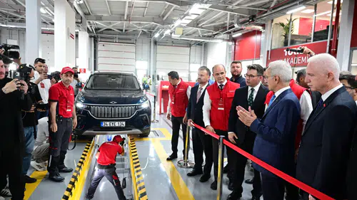 Yeni nesil araç muayene dönemi başlıyor... Yapay zekâ ve robotik sistemler devrede