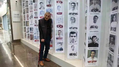 Türk Futbolunun Efsanesi Şükrü Ersoy Hayatını Kaybetti: Şükrü Ersoy Kimdir?