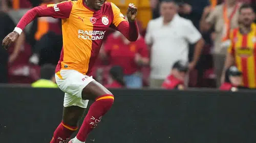 Galatasaray-Kocaelispor maçında ilk yarı golsüz bitti