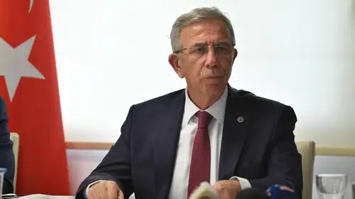 Mansur Yavaş'tan CHP Ayrılığı Sonrası İlk Açıklama: "Ayrılma Niyetim Yoktu"