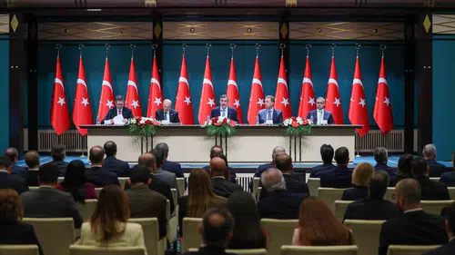 Orta Vadeli Program Açıklandı: Yıl Sonu Enflasyon Tahmini Yükseldi!