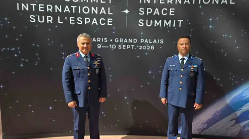 İlk Türk Astronot Alper Gezeravcı Türkiye’yi Uzay Zirvesinde Temsil Etti