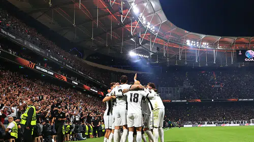 Beşiktaş Avrupa’ya Fırtına Gibi Başladı: Marsilya’ya 4 Gol