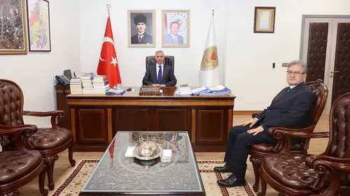 Mehmet Fetih Yanardağ’dan Vali Ünlüer’e ziyaret