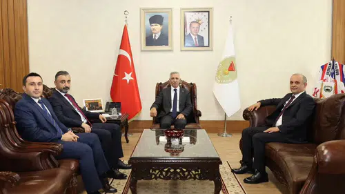 Vali Ünlüer Sayıştay Heyeti ve Şehit Yakınlarını Ağırladı