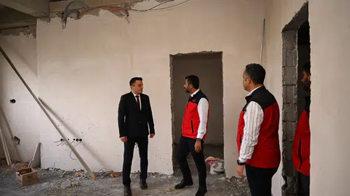 Afşin İlçe Tarım Müdürlüğü Binasında Çalışma Sürüyor