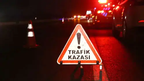 Kahramanmaraş’ta Ağcalı Kavşağı’nda Feci Kaza: Servis Aracı Devrildi
