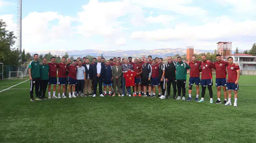 Prekazi, Onikişubatspor’un Antrenmanını Ziyaret Etti