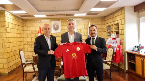 Onikişubatspor ve ASKF’den Rektör Okumuş’a Ziyaret