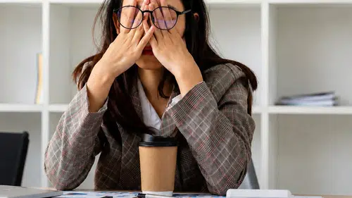 Göz Sağlığı İçin Vitamin Uyarısı: Eksiklikler Görme Sorunlarına Yol Açabilir!