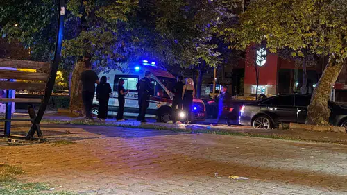 Trafikte Bir 'Yan Baktın' Meselesi: 1 Kişi Bıçaklandı!