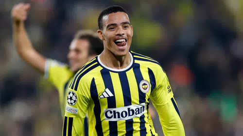 Fenerbahçe Slavia Prag Karşısında Son Dakikada Yıkıldı