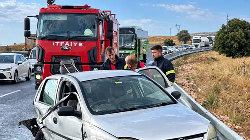 Gölbaşı-Kahramanmaraş Yolunda Zincirleme Kaza: 4 Yaralı