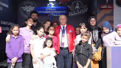 İstiklal Bilim ve Teknoloji Üniversitesi TEKNOFEST 2026’da