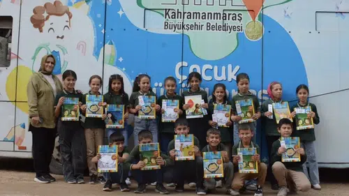 Kahramanmaraş'ta Mobil Çocuk Kütüphanesi ile miniklerin okuma heyecanı büyüyor