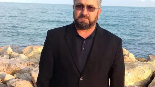 İmam mezarlıkta ölü bulundu