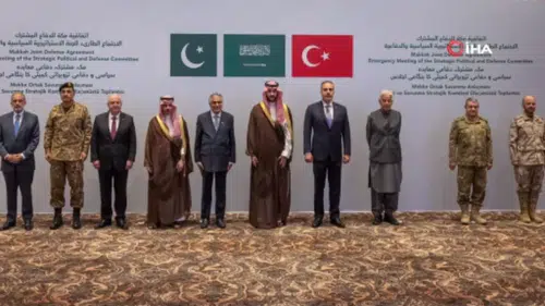 Mekke İttifakı’nın Savunma Komitesi Riyad’da Toplandı