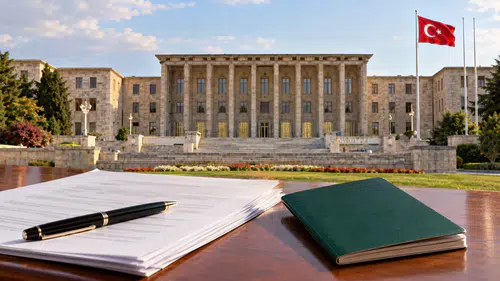 TBMM’ye Yeşil Pasaport ve Yıllık İzin Dilekçeleri