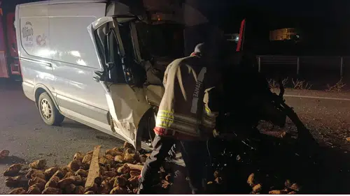 Afşin’de römorka çarpan sürücü ameliyata alındı