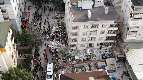 Maltepe’de Çöken Binanın Mimarı ve Şantiye Şefi Tutuklandı