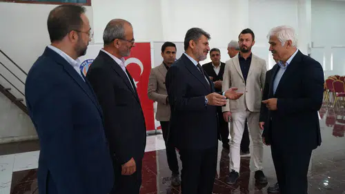 TOÇ BİR-SEN’in Kahramanmaraş Genel Kuruluna AK Parti Katıldı