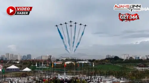 Türk Yıldızları’ndan Ankara’daki Park Açılışına Selamlama