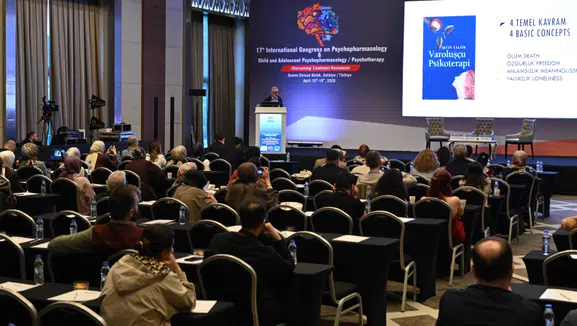 "Psikiyatri Alanında Geleceğe Yön Verecek Stratejiler Belirlendi"