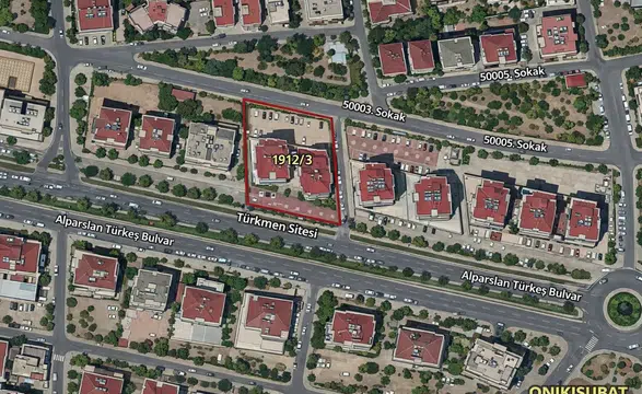 Onikişubat'ta icradan satılık 3+1 daire