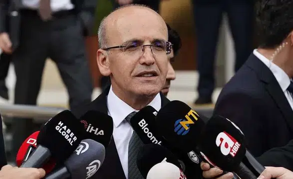 Bakan Şimşek: Enerji fiyatlarındaki dalgalanma geçici olabilir