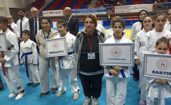 Kahramanmaraşlı Zehra Türkiye Şampiyonasında Gururlandırdı