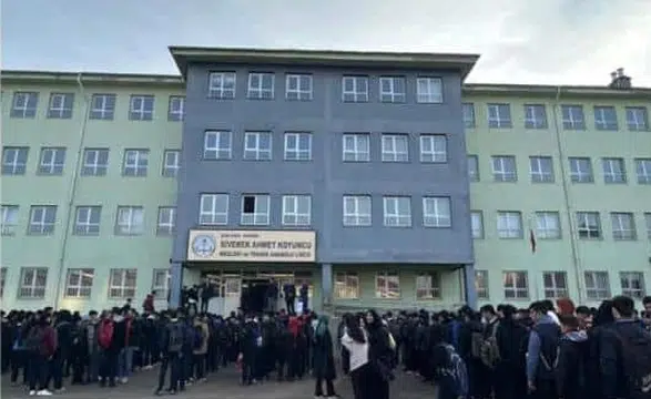 Siverek'te Eğitime Dört Gün Ara Verildi, MEB'den Açıklama Geldi!