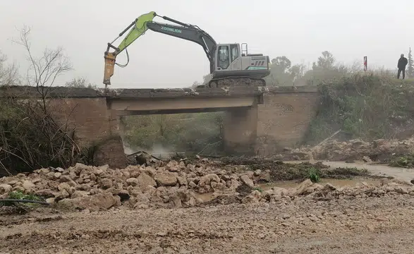 Büyükşehir Belediyesi, Andırın'ın Kırsal Bölgesinde Yeni Bir Köprü İnşaatına Başladı!