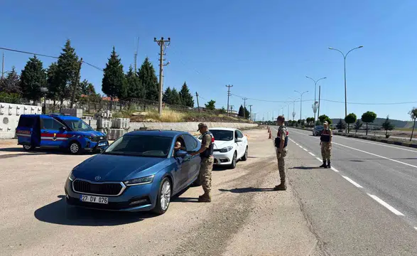 Jandarmadan Bayram Trafiğinde Drone Destekli Denetim