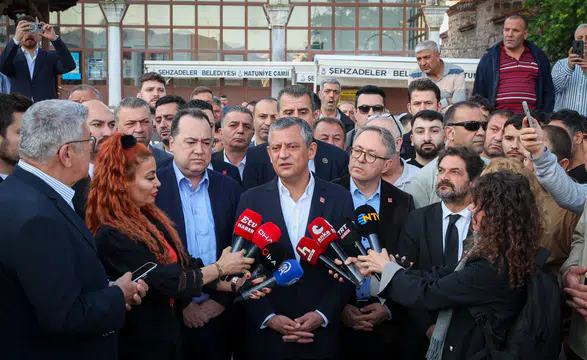 Özgür Özel'den Erken Seçim ve Kurultay Vurgusu!