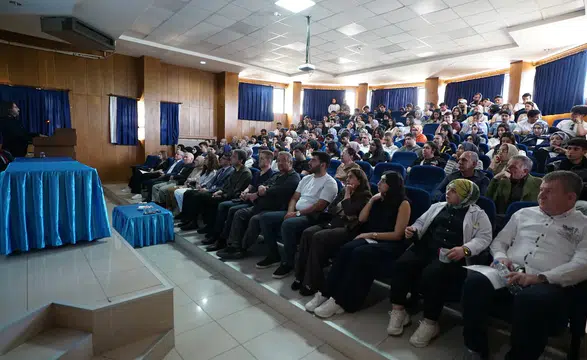 Büyükşehir Belediyesi'nden Üniversite Öğrencilerine Sıfır Atık Semineri!