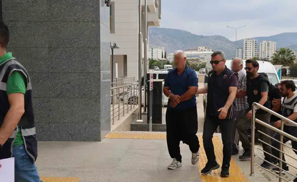 Kurban Pazarında Cinayet Soruşturmasında 6 Şüpheli Adliyede