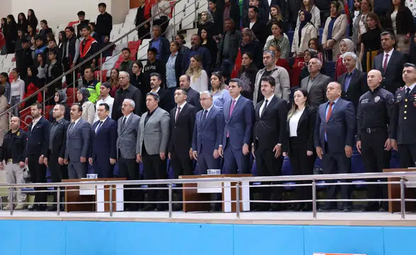 Elbistan’da 19 Mayıs Coşkusu Başkan Gürbüz’ün Katılımıyla Yaşandı