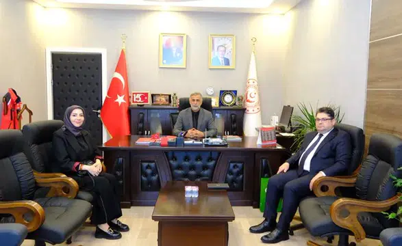 Hayat Yeniden Vakfı’ndan İl Müdürü Emre Çalğan’a Ziyaret