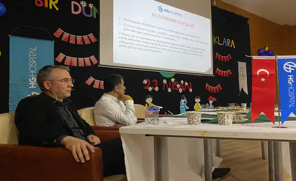 HG Hastanesi Doğa Koleji’nde Sağlık Semineri Düzenledi