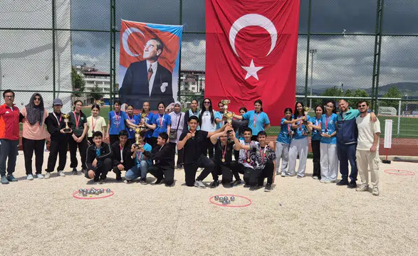 Pazarcık’ta Gençler Bocce Turnuvası ile Buluştu