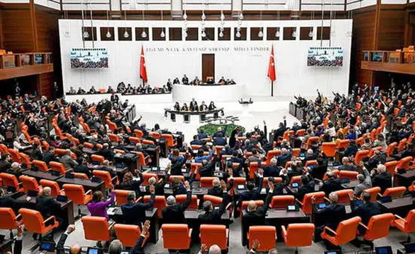 Yeni Resmi Tatil Geliyor! Milyonları İlgilendiren Teklif TBMM'ye Geliyor