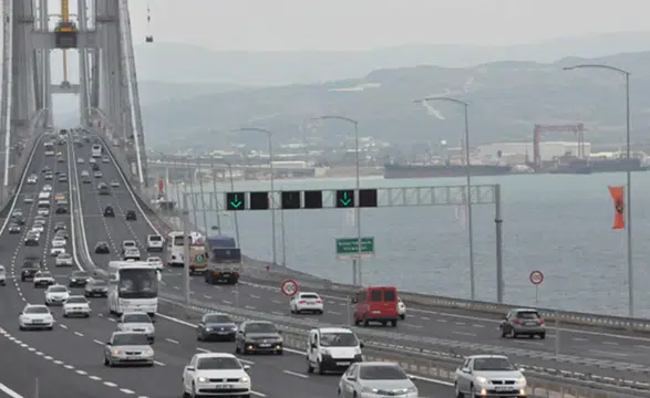 Otoyol ve Köprü Geçiş Ücretlerine Zam