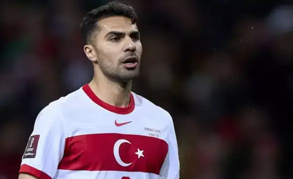 Milli Futbolcu Zeki Çelik'in Yeni Adresi Belli Oldu
