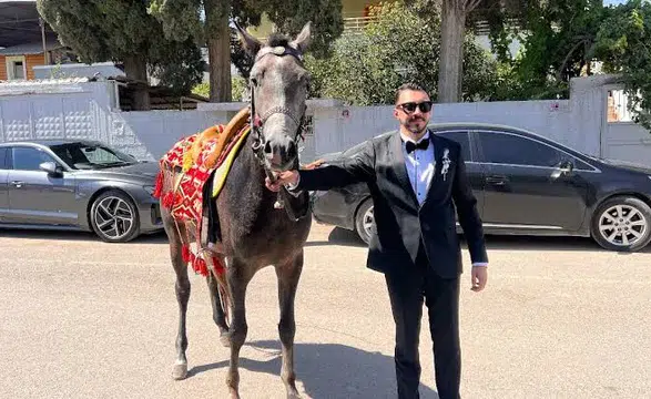 Atla Gelin Almaya Giden Damadın Planını Trafik Bozdu