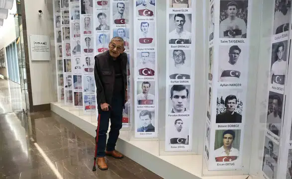 Türk Futbolunun Efsanesi Şükrü Ersoy Hayatını Kaybetti: Şükrü Ersoy Kimdir?