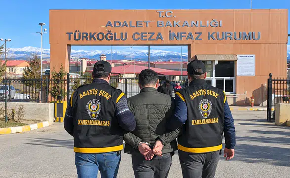 Hırsızlık Suçundan Aranan V.A. Cezaevine Gönderildi