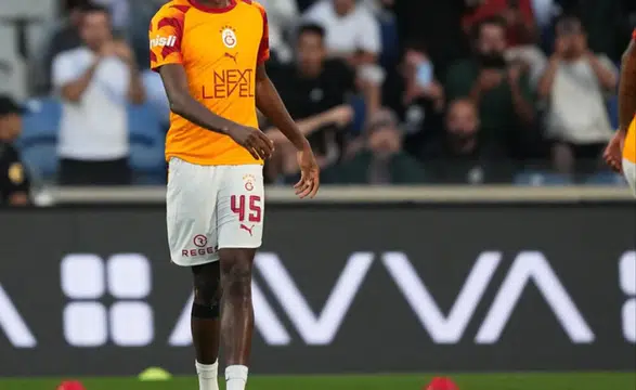 Galatasaray Deplasmanda Avantajı Kaptı