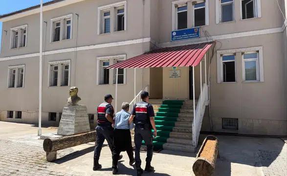 Andırın'da Köpeği Traktöre Bağlayan Şüpheli Yakalandı