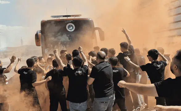 Kahramanmaraş İstiklalspor Stadyuma Böyle Geldi!
